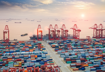 International transportation of large items